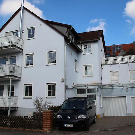Ferienwohnung Mit 4 Schlafzimmer Fuer 2 Bis 9 Gaeste----Apartment With 4 Bedrooms For 2 To 9 Guests Nuremberg Ngoại thất bức ảnh