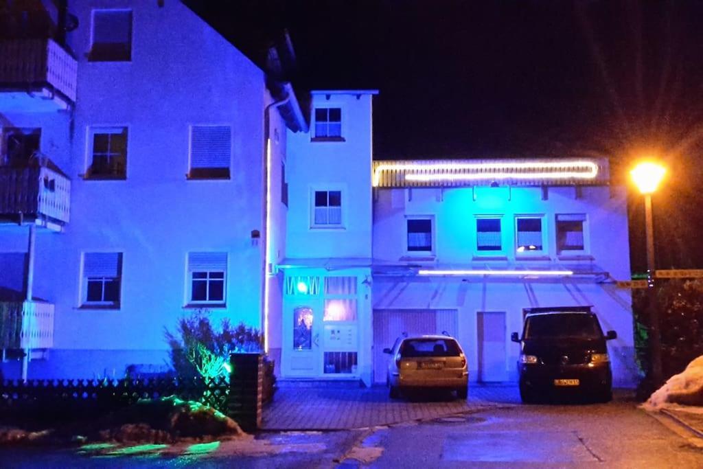 Ferienwohnung Mit 4 Schlafzimmer Fuer 2 Bis 9 Gaeste----Apartment With 4 Bedrooms For 2 To 9 Guests Nuremberg Ngoại thất bức ảnh