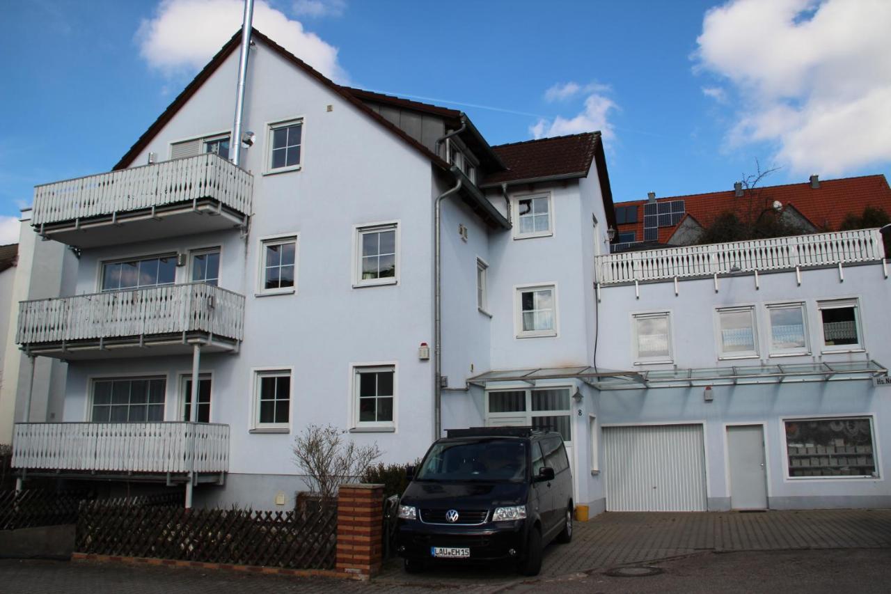Ferienwohnung Mit 4 Schlafzimmer Fuer 2 Bis 9 Gaeste----Apartment With 4 Bedrooms For 2 To 9 Guests Nuremberg Ngoại thất bức ảnh